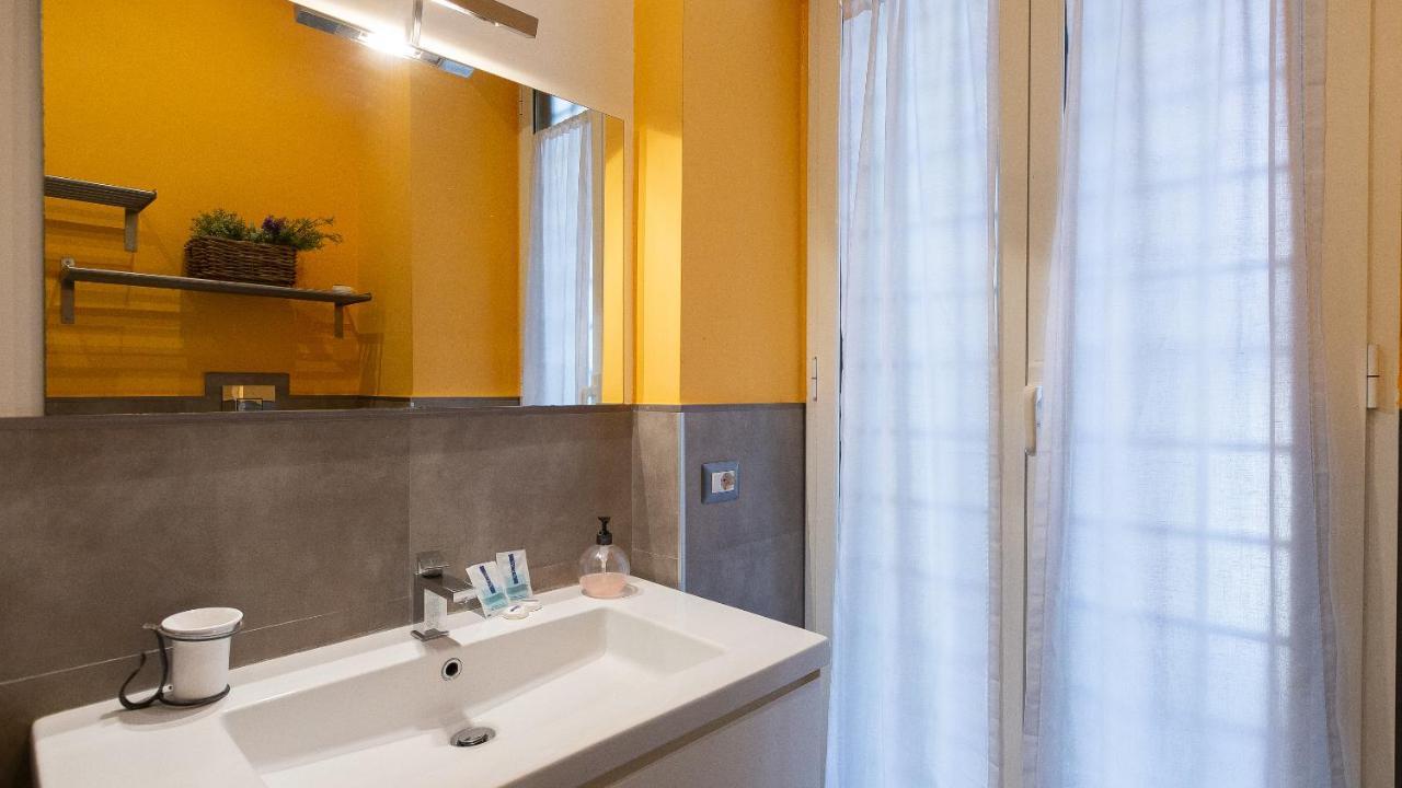 Vittoria Rental In Рим Екстериор снимка