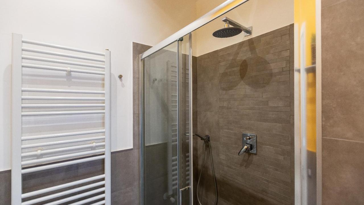 Vittoria Rental In Рим Екстериор снимка